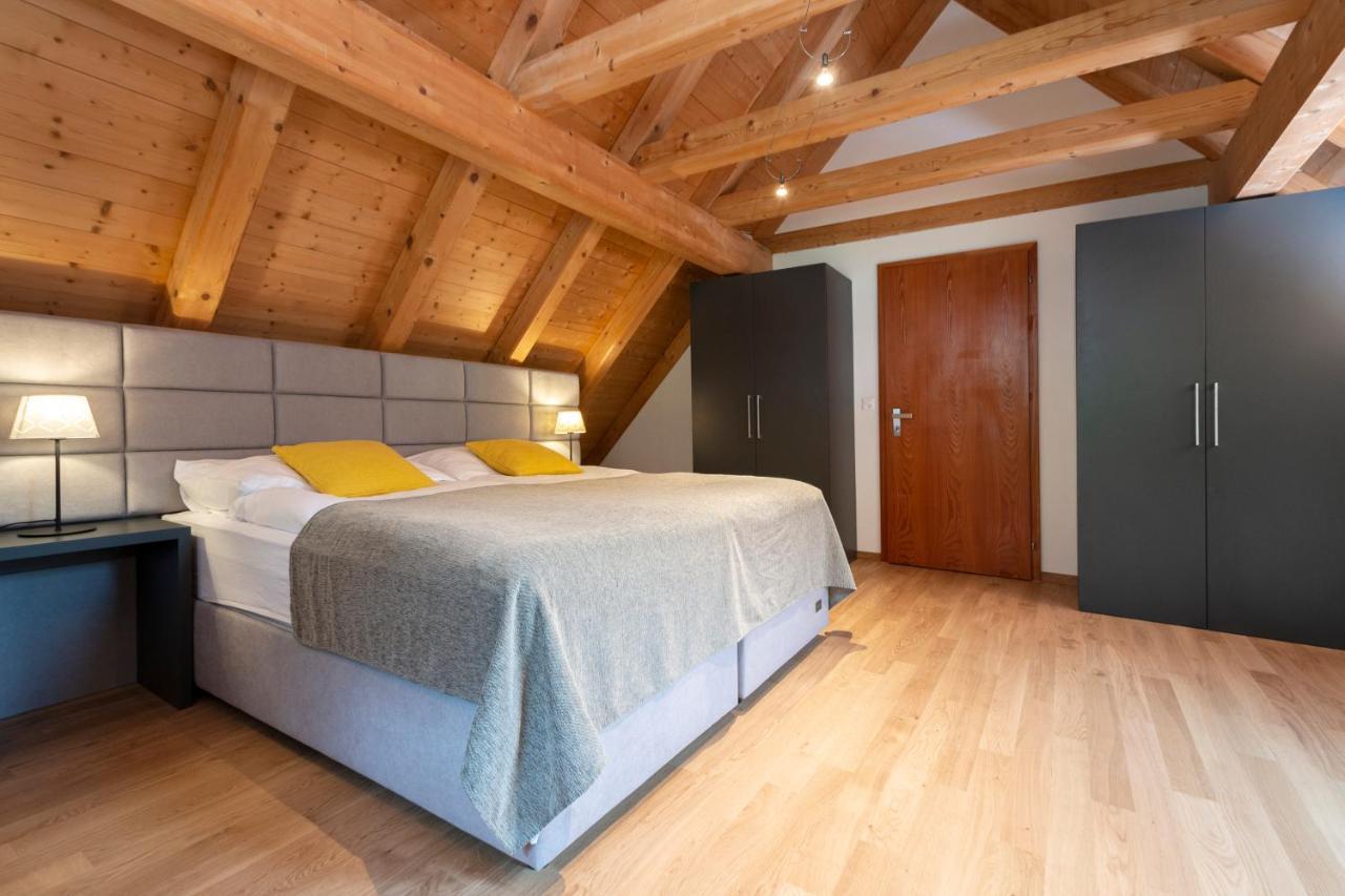 Gasthof Krone Blatten Blatten  Buitenkant foto